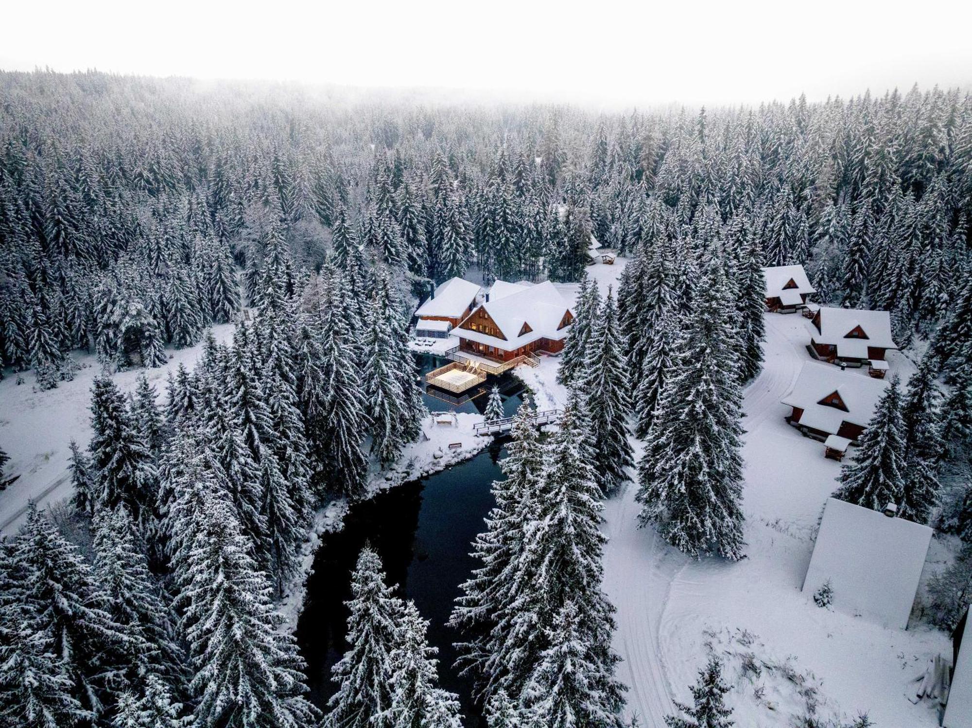 Rezort Pri Jazere Podbanske Vysoké Tatry Exteriör bild